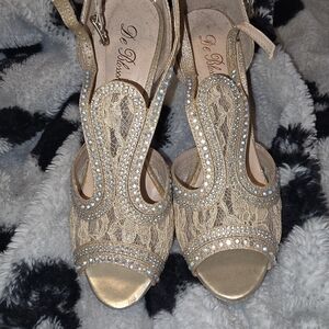 Gold Lace Women's Shoes